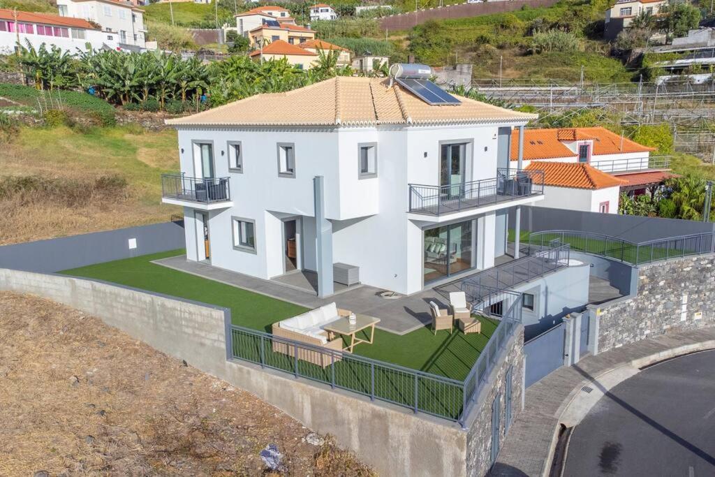 Villa Yuri Big House *