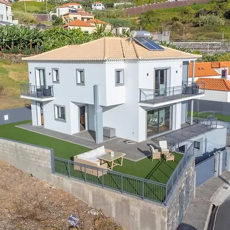 Yuri Big House Villa Ribeira Brava Exterior photo